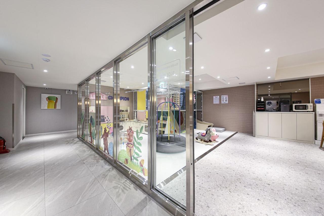 Asherah Villa D' Aqua Hotel 金海市 エクステリア 写真