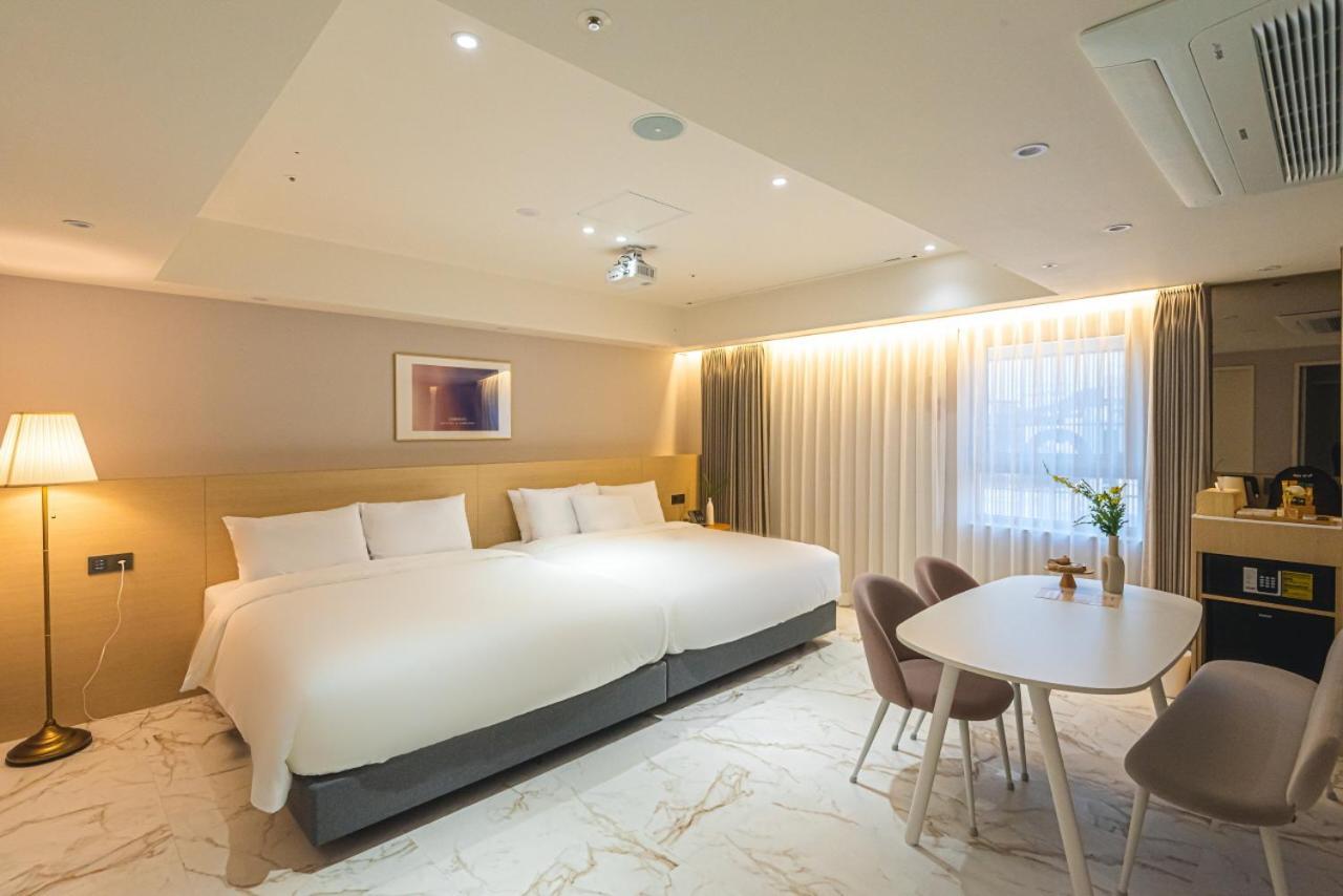 Asherah Villa D' Aqua Hotel 金海市 エクステリア 写真