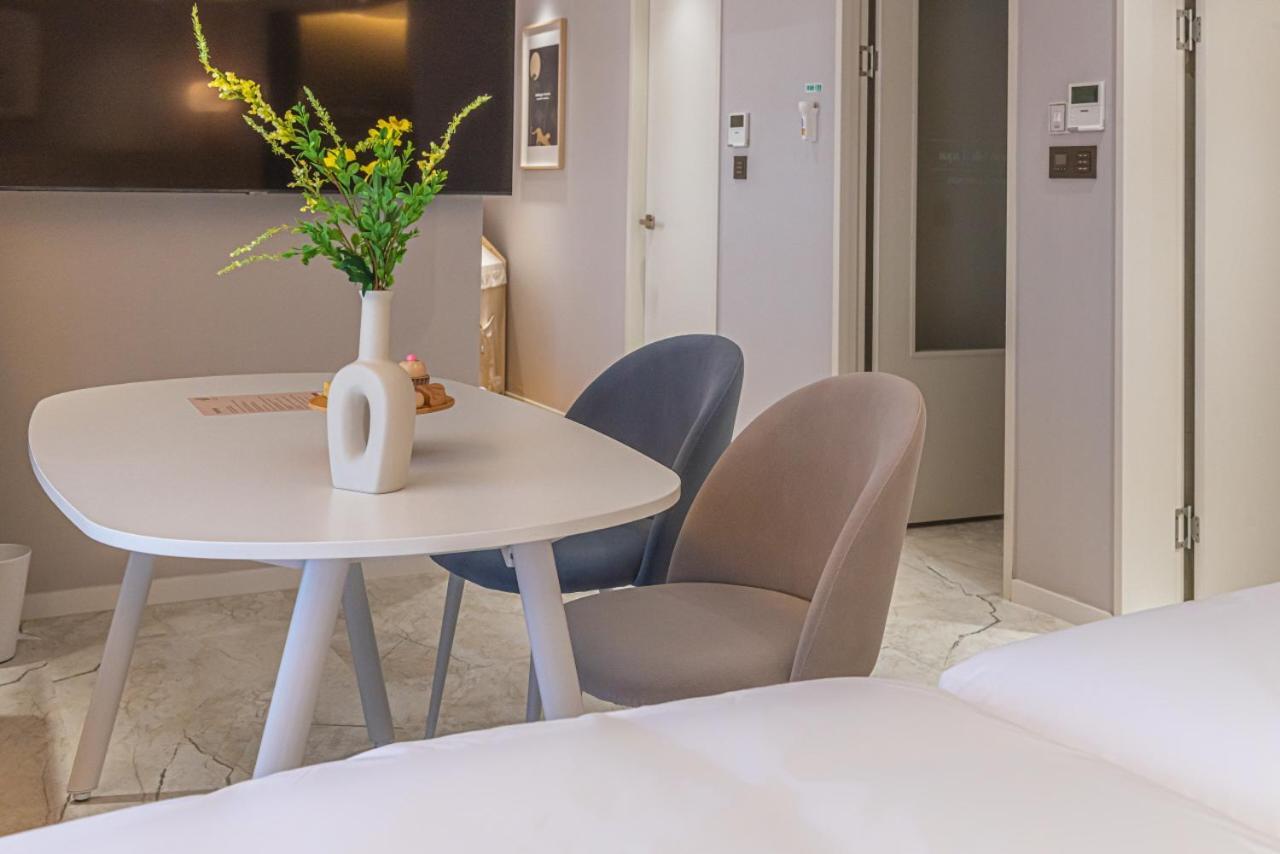 Asherah Villa D' Aqua Hotel 金海市 エクステリア 写真