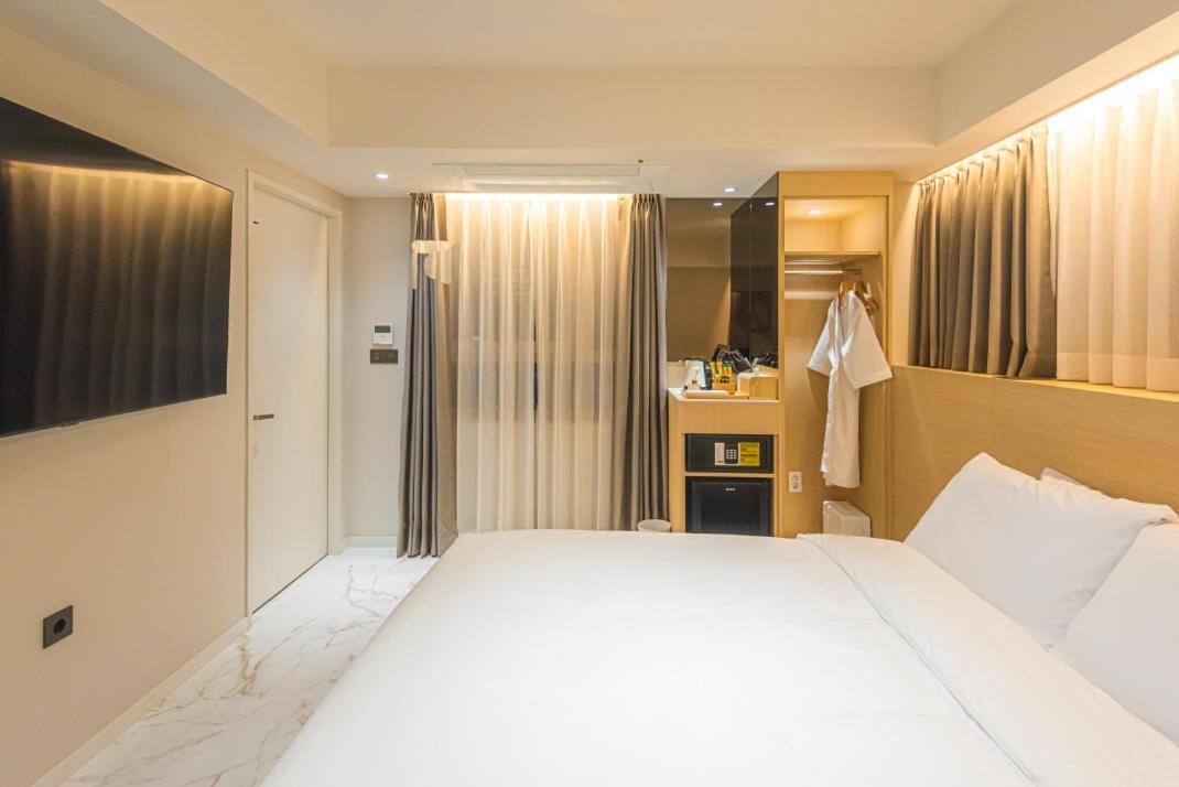 Asherah Villa D' Aqua Hotel 金海市 エクステリア 写真
